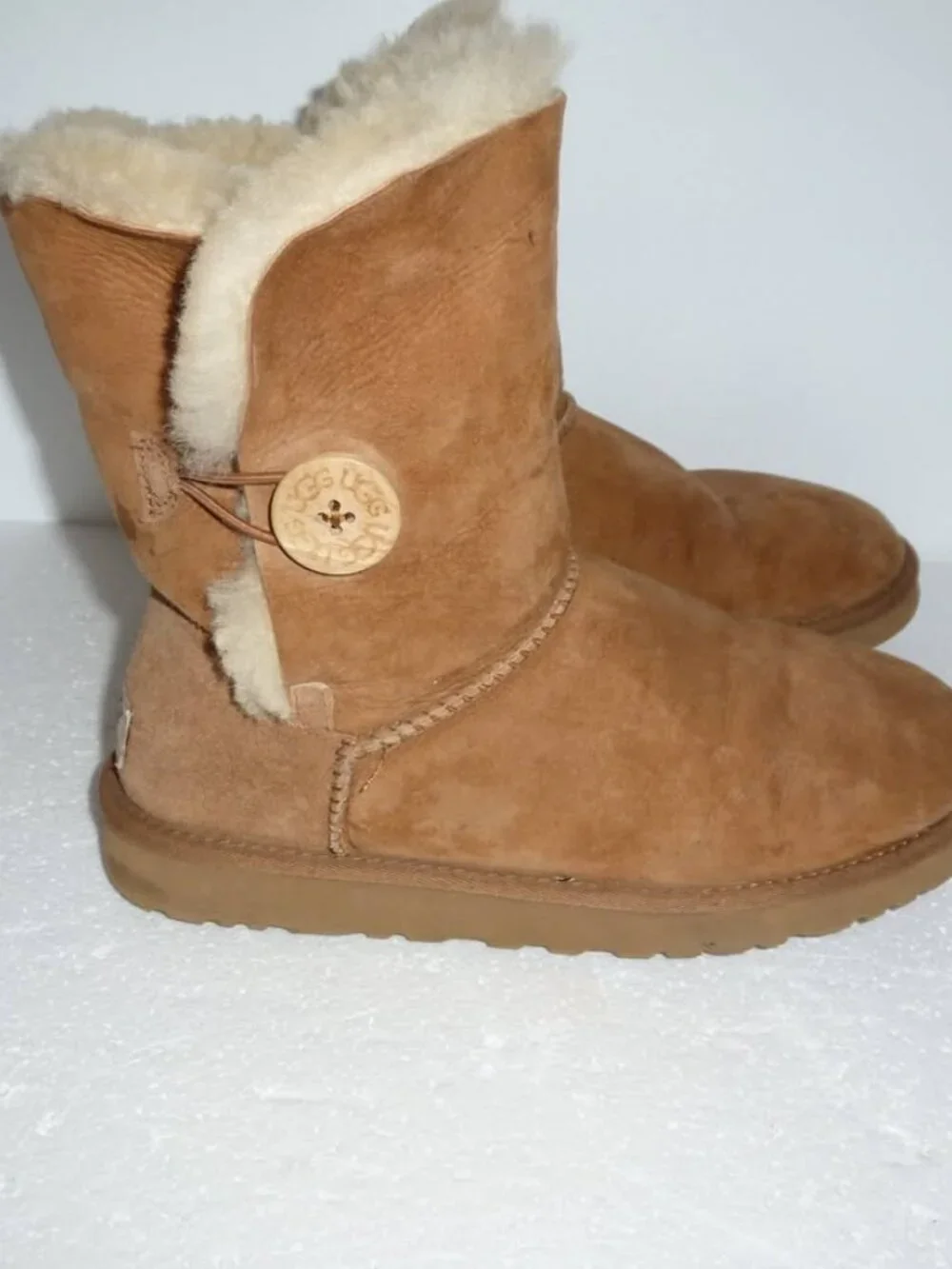 UGG Australia Classic Chestnut Ankle Boots - Women SZ 7